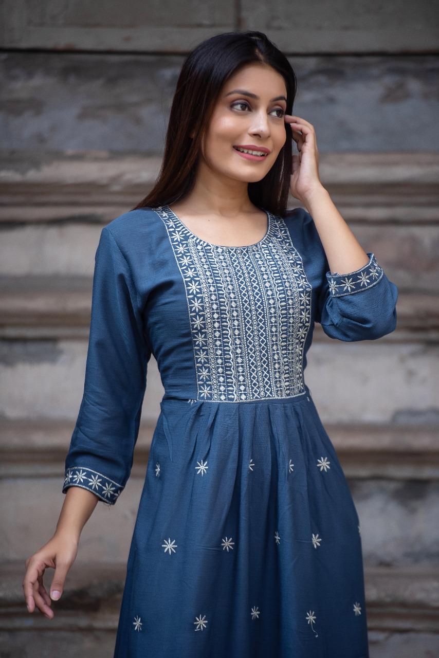 Izhar 01 New Heavy Ethnic Wear Rayon Printed Long Designer Kurti Collection